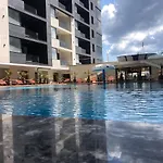 Maria Ziana Mamaia Nord In Complexul Building Stefan * Нэводари