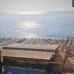 Maria Ziana Mamaia Nord In Complexul Building Stefan Апартаменты