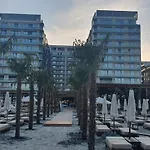 Апартаменты Maria Ziana Mamaia Nord In Complexul Building Stefan Нэводари