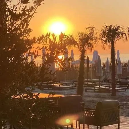 Maria Ziana Mamaia Nord Apartament Năvodari
